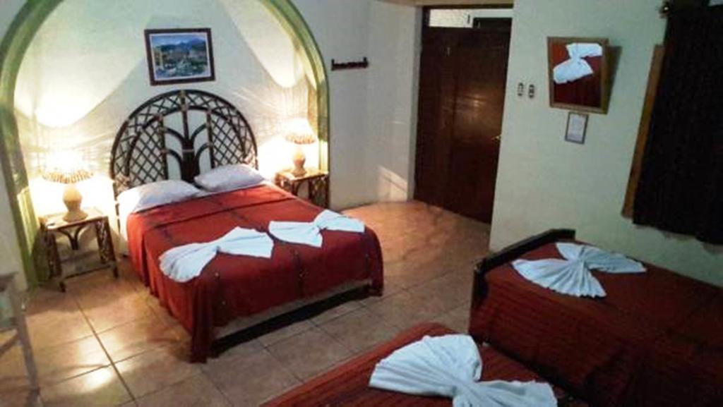 Hostal Casa Dona Mercedes ケツァルテナンゴ 部屋 写真